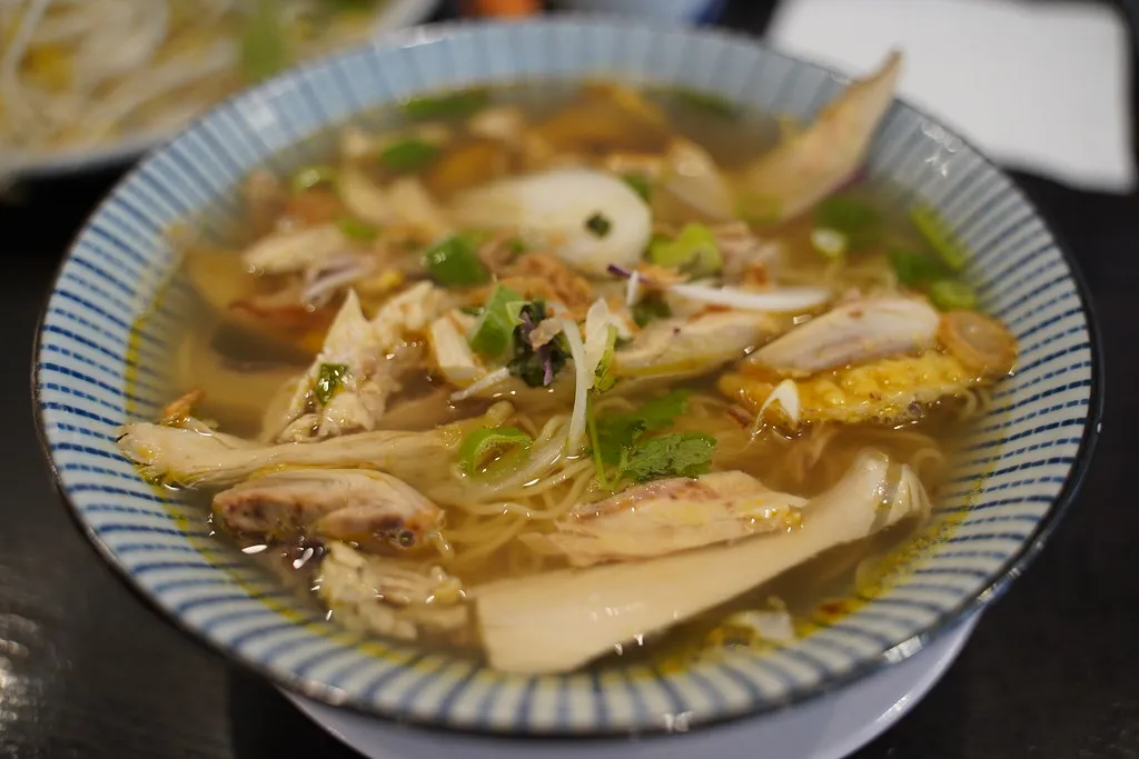 Quick and tasty chicken and egg noodles served in a bowl, perfect for a 30-minute dinner.